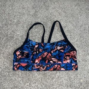 lululemon sports bra!